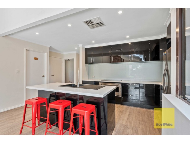 5 Blight Court, Kingsley WA 6026