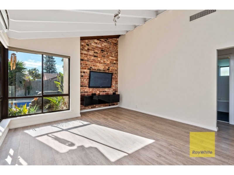 5 Blight Court, Kingsley WA 6026