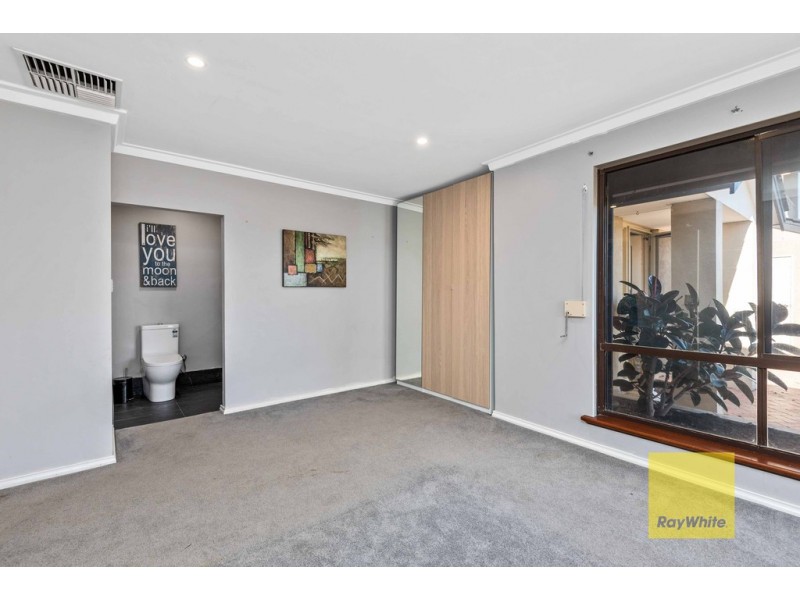 5 Blight Court, Kingsley WA 6026