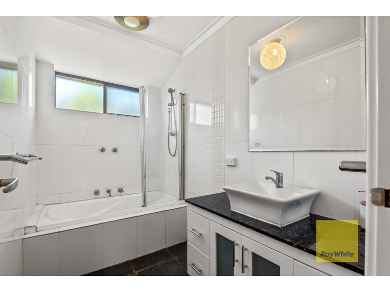 5 Blight Court, Kingsley WA 6026