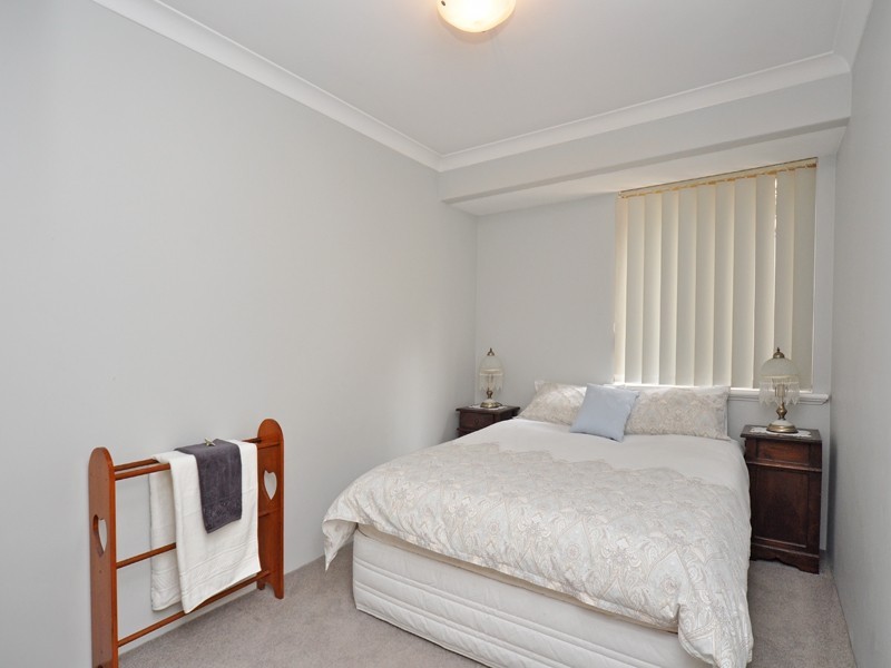 9 Clapton Court, Kingsley WA 6026