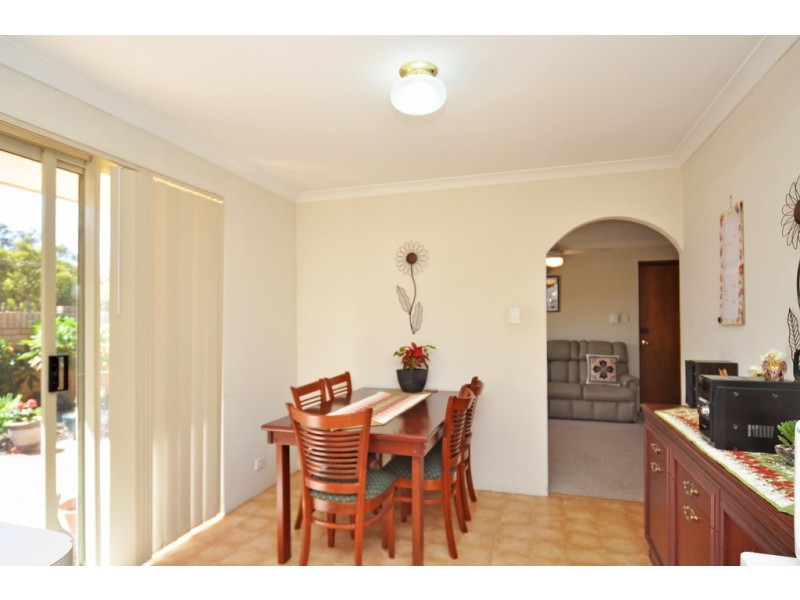 4/169 Goollelal Drive, Kingsley WA 6026