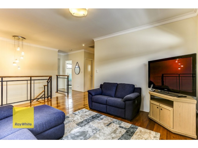 56 Oakdene Drive, Madeley WA 6065