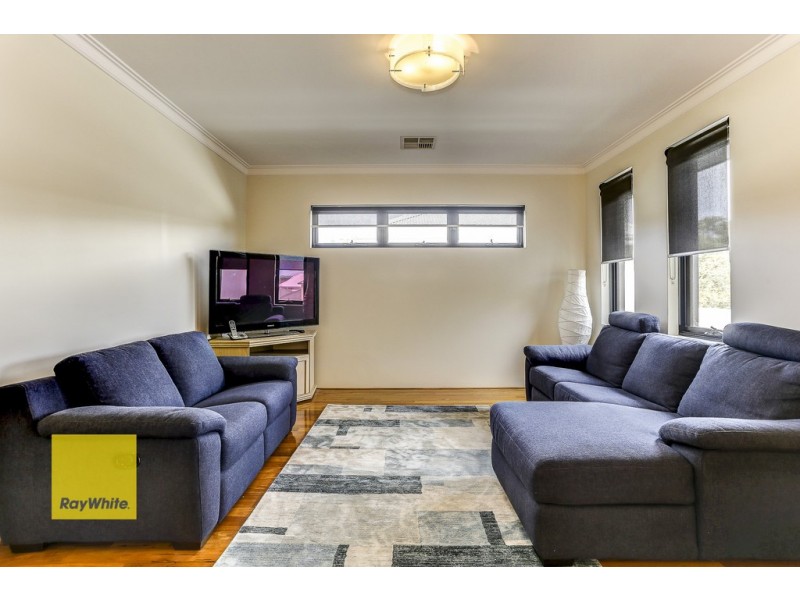 56 Oakdene Drive, Madeley WA 6065