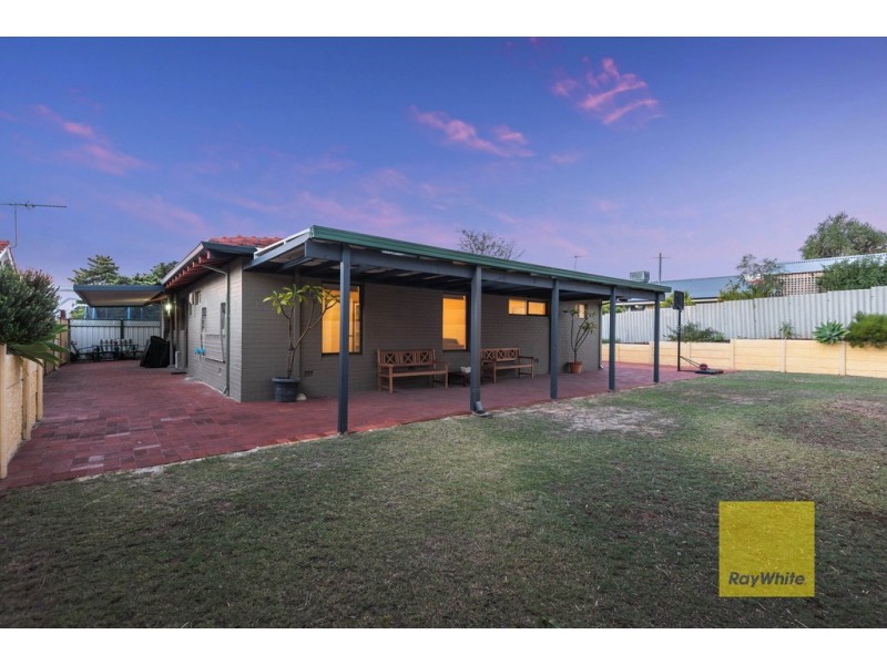 4 Wells Place, Padbury WA 6025
