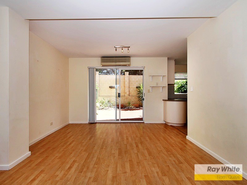 15-5 Spyglass Grove, Connolly WA 6027