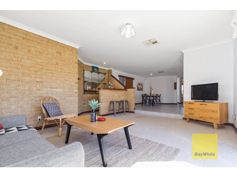 44 Ardrossan Loop, Kingsley WA 6026