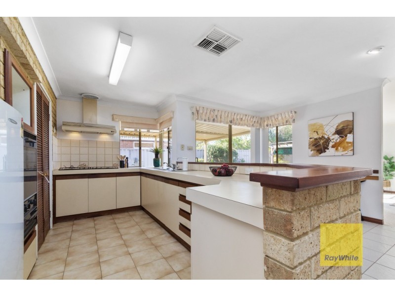 44 Ardrossan Loop, Kingsley WA 6026