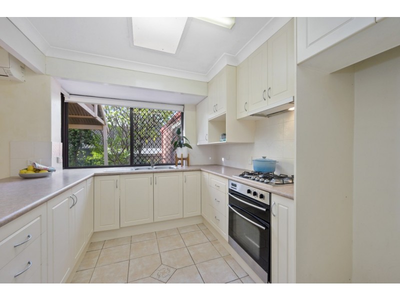 4 Peckham Crescent, Kingsley WA 6026