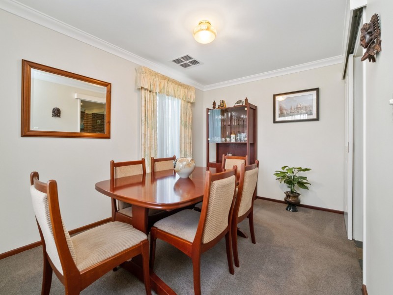1 Elbury Court, Kingsley WA 6026