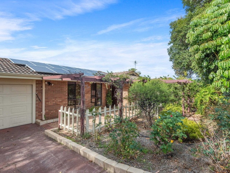 21 Calbourne Way, Kingsley WA 6026
