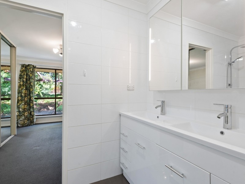 21 Calbourne Way, Kingsley WA 6026