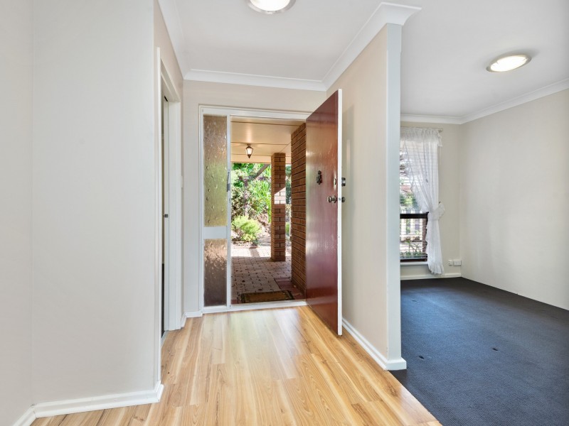 21 Calbourne Way, Kingsley WA 6026