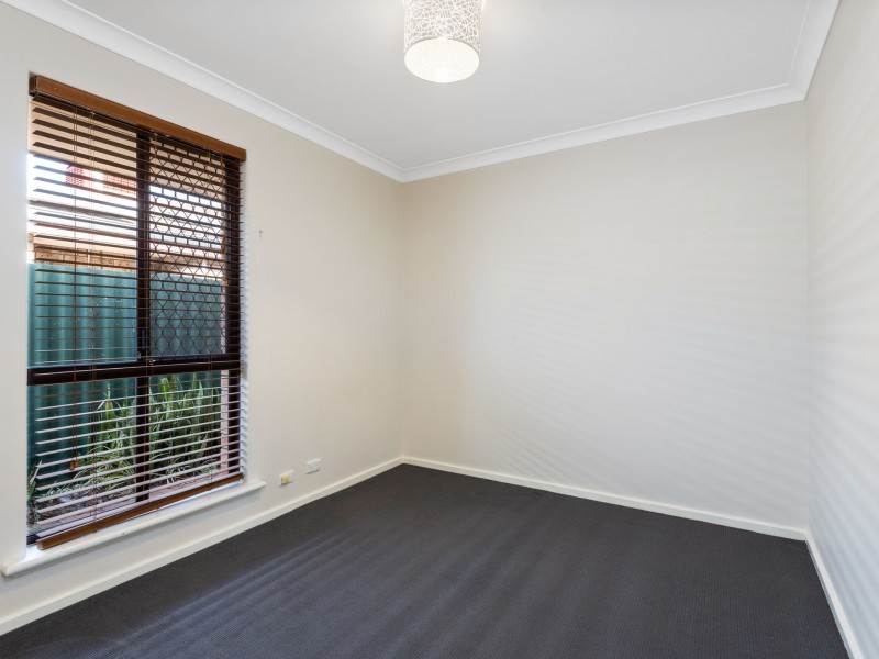 21 Calbourne Way, Kingsley WA 6026