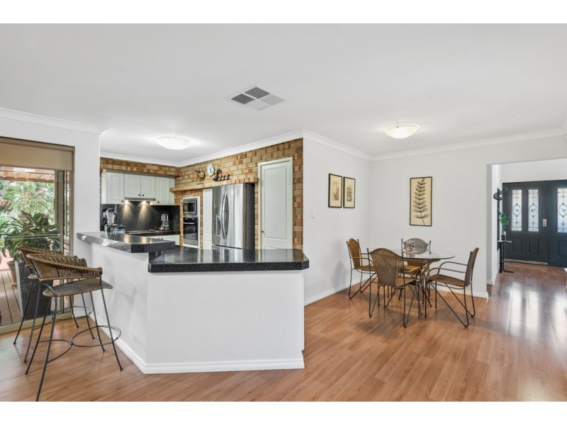 10 Angelina Court, Kingsley WA 6026