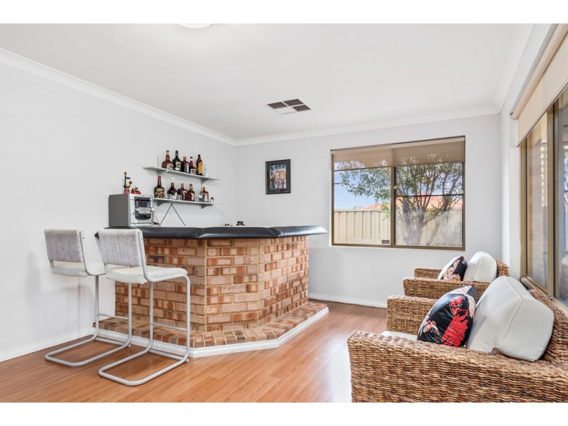 10 Angelina Court, Kingsley WA 6026
