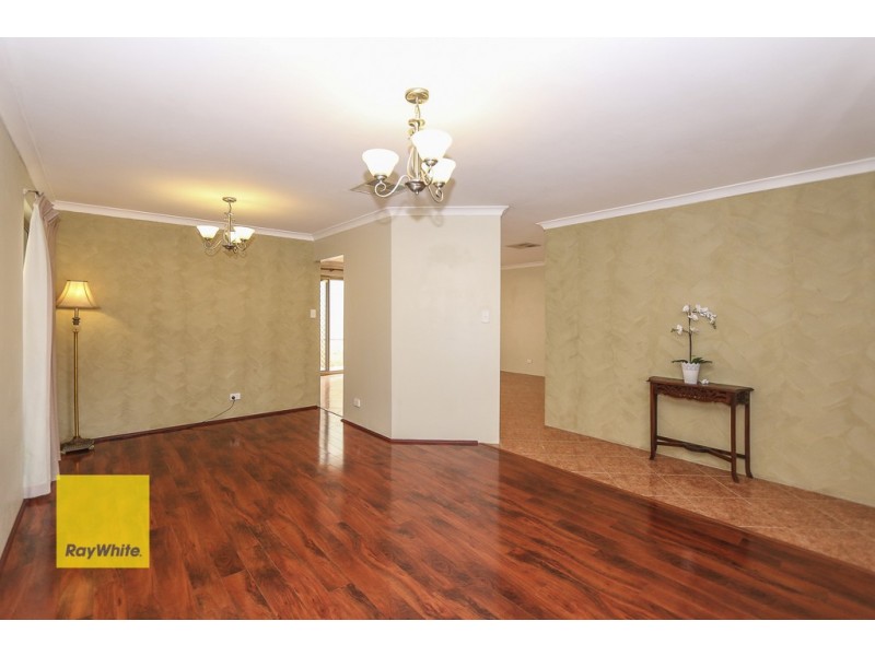 11 Teviot Place, Beechboro WA 6063