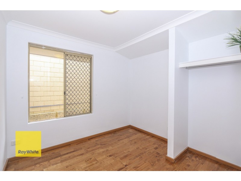 11 Teviot Place, Beechboro WA 6063