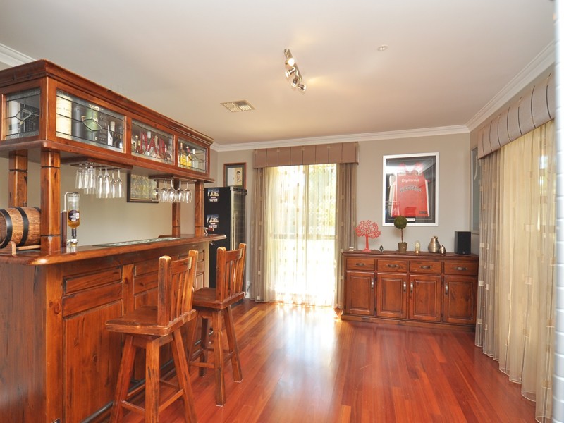 43 Chessington Way, Kingsley WA 6026