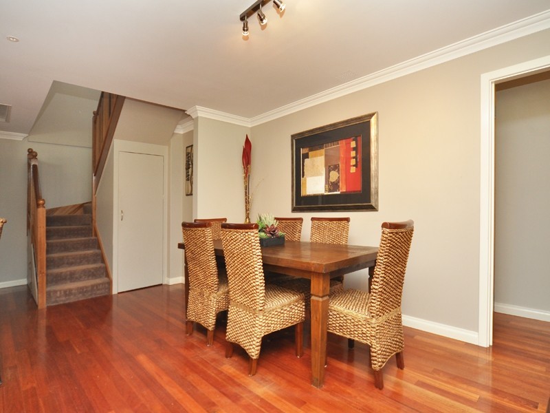 43 Chessington Way, Kingsley WA 6026