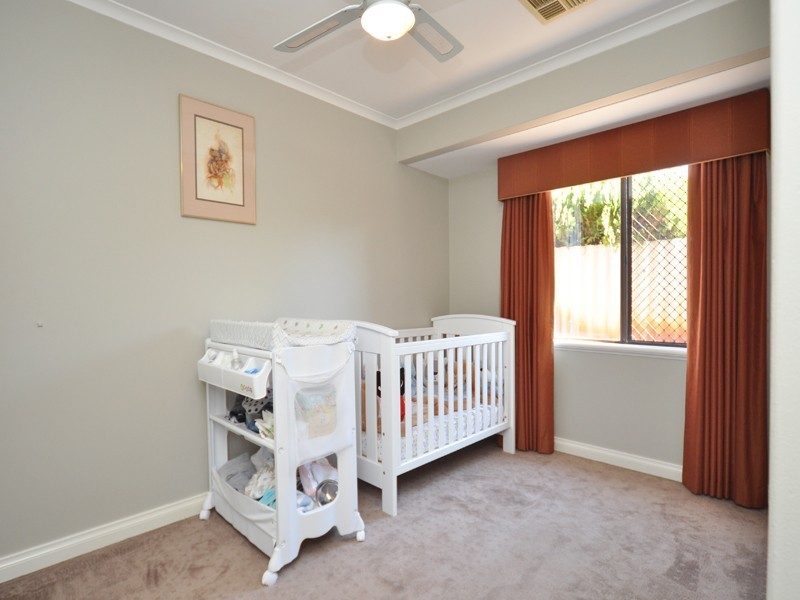 43 Chessington Way, Kingsley WA 6026