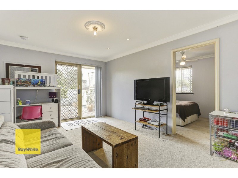 24 Glengarry Drive, Duncraig WA 6023