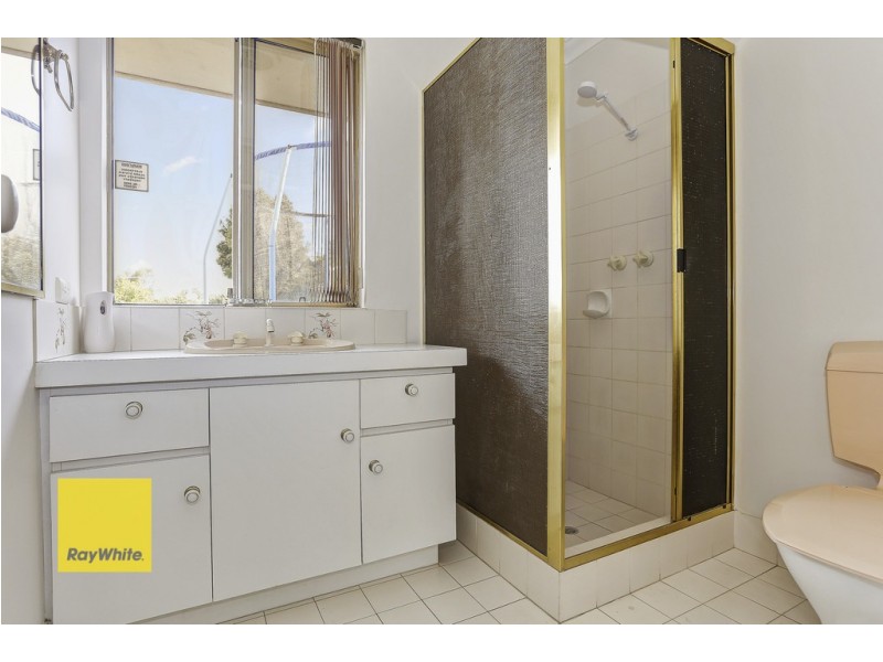 24 Glengarry Drive, Duncraig WA 6023