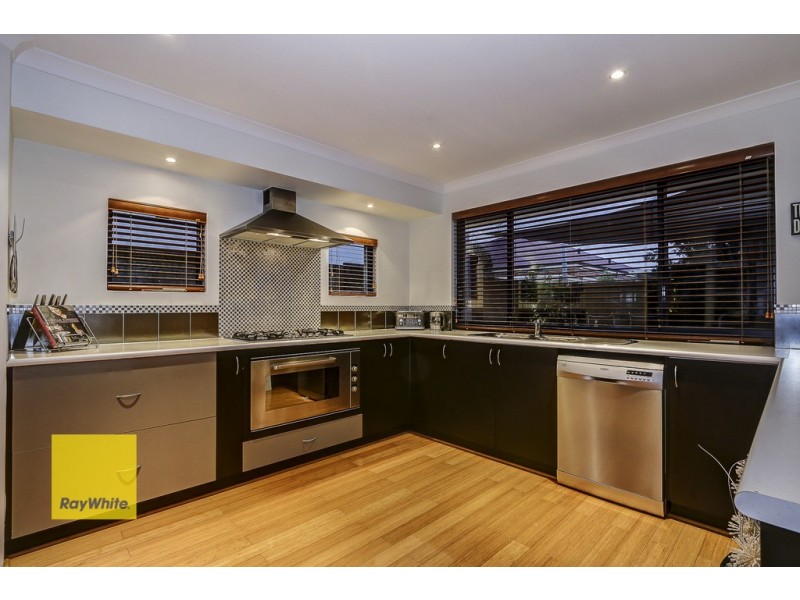 7 Russell Road, Madeley WA 6065