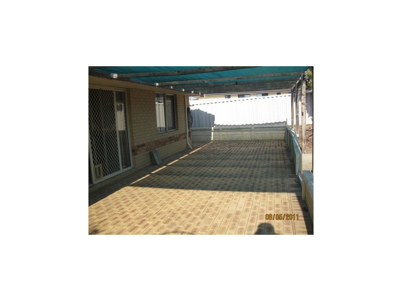 41 VIRIDIAN DRIVE, Banksia Grove WA 6031