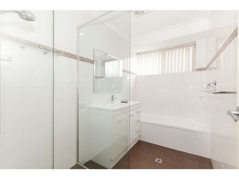 3 Lushington Drive, Padbury WA 6025