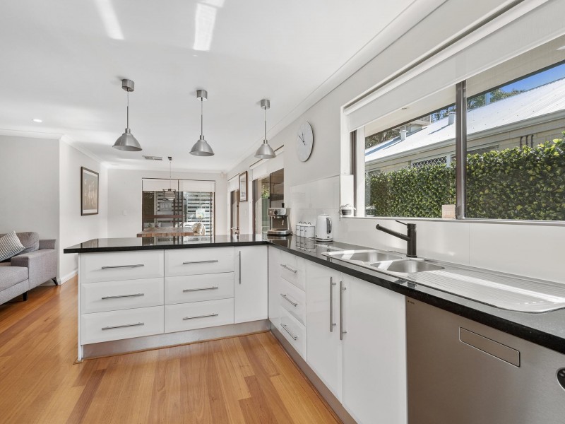 11 Alperton Court, Kingsley WA 6026