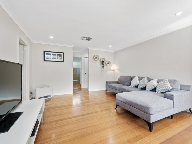 11 Alperton Court, Kingsley WA 6026