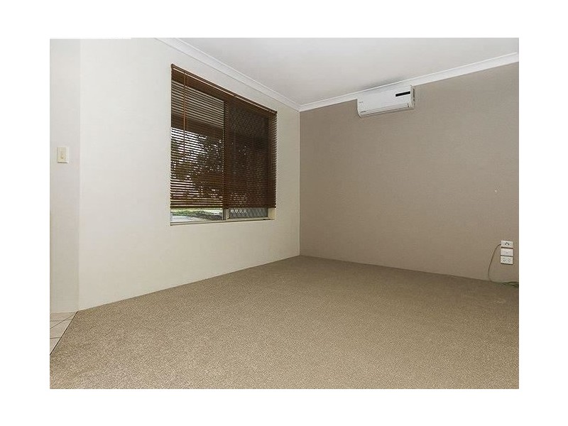 14 Drammen Elbow, Merriwa WA 6030