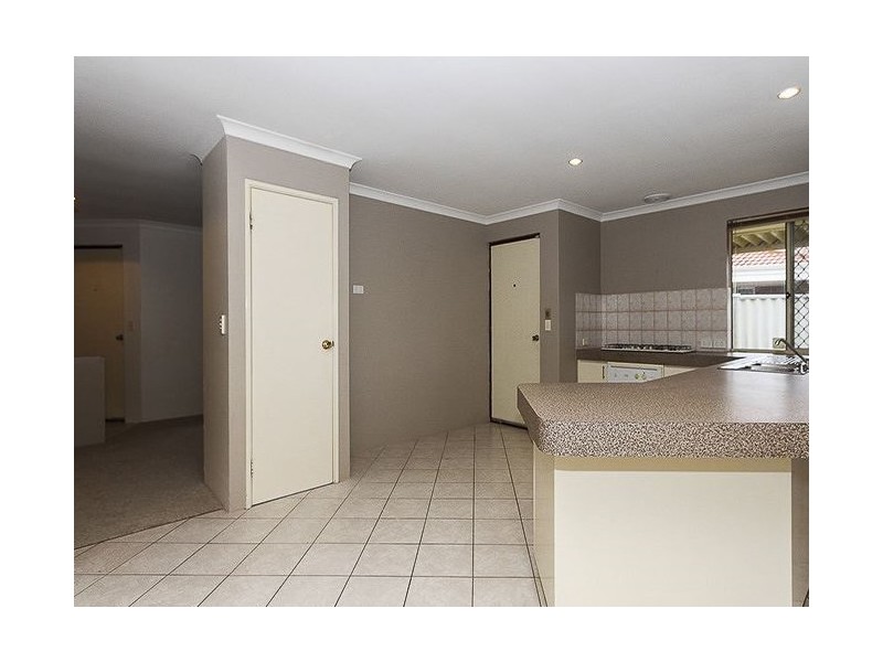 14 Drammen Elbow, Merriwa WA 6030