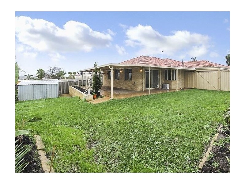 14 Drammen Elbow, Merriwa WA 6030