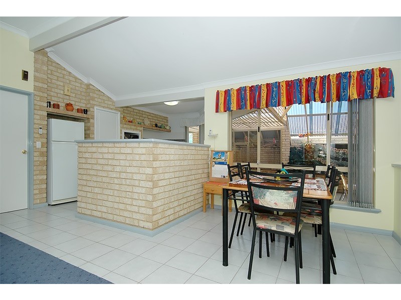 6 SEASIDE GARDENS, Mullaloo WA 6027