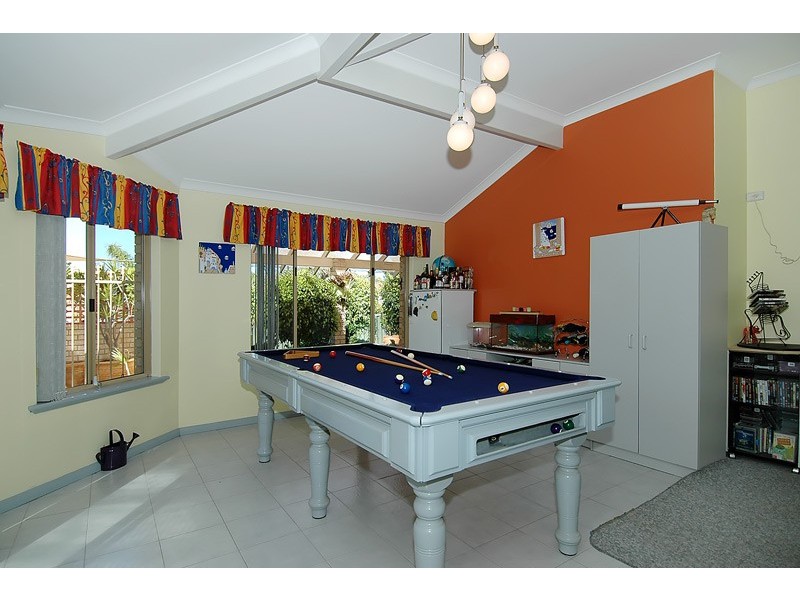 6 SEASIDE GARDENS, Mullaloo WA 6027