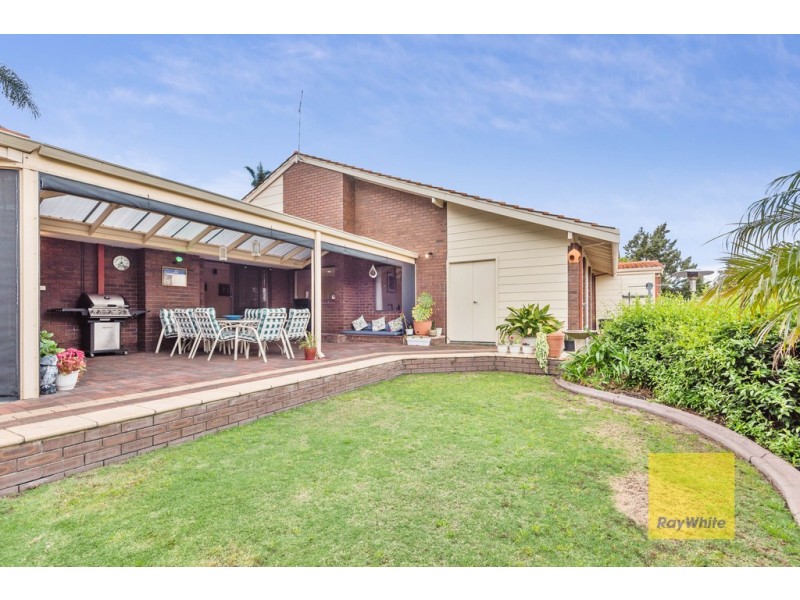 2 Poimena Mews, Kingsley WA 6026