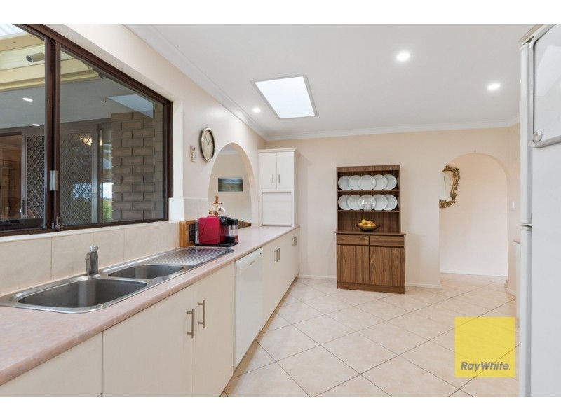 2 Poimena Mews, Kingsley WA 6026