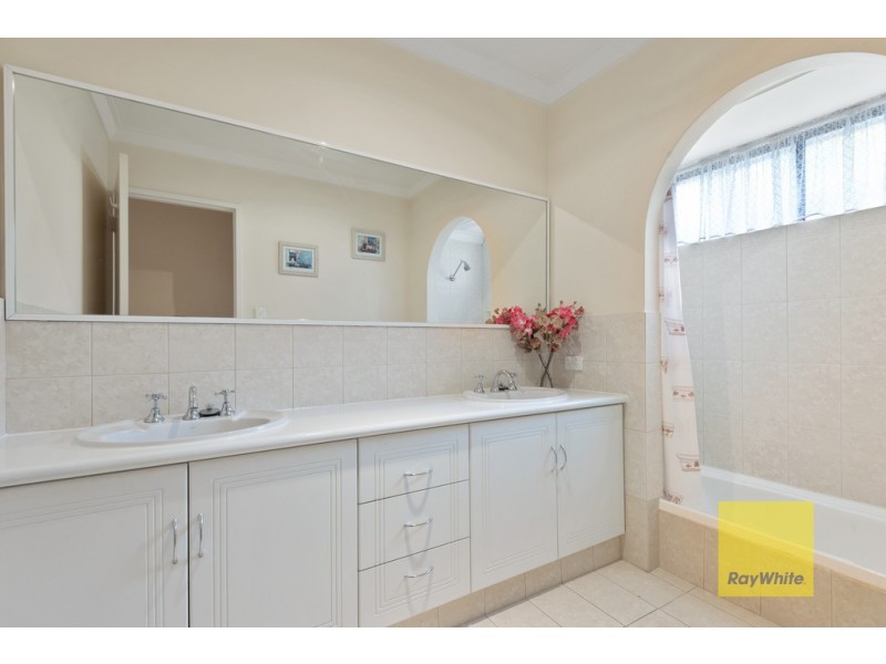 2 Poimena Mews, Kingsley WA 6026