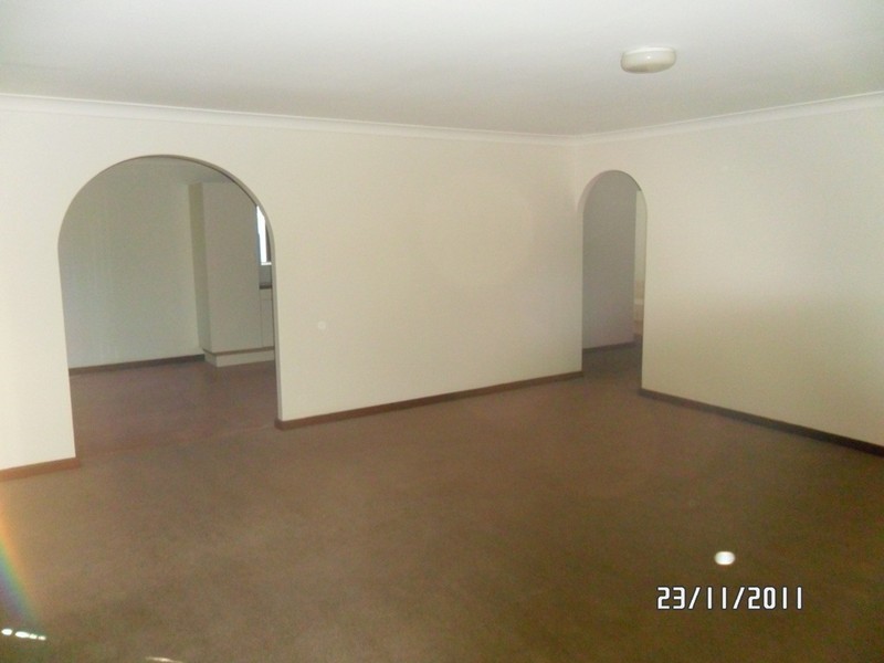 25 DUTTON CRES, Hamersley WA 6022