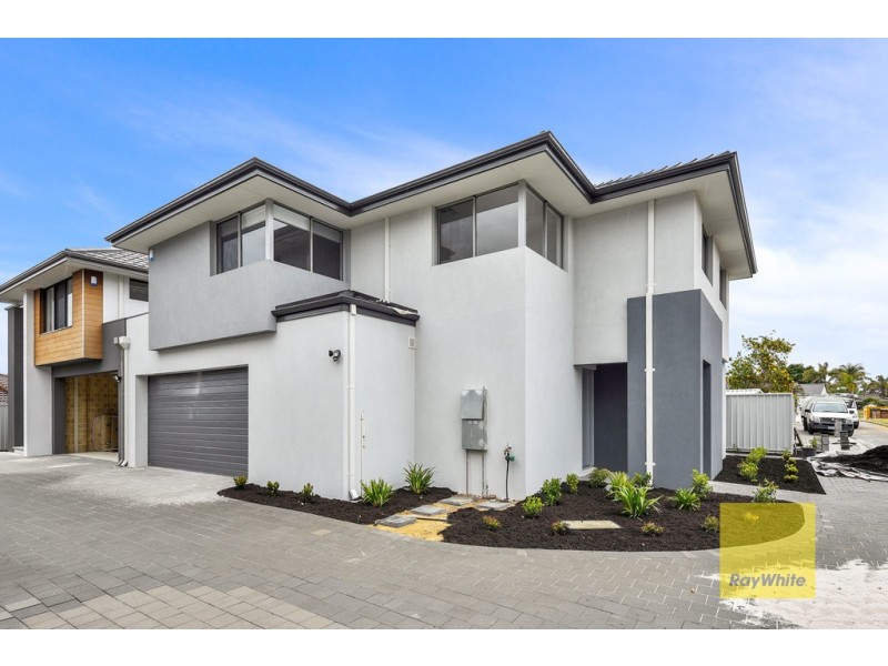 1/12 Twickenham Drive, Kingsley WA 6026