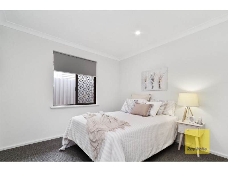 15 New Cross Road, Kingsley WA 6026