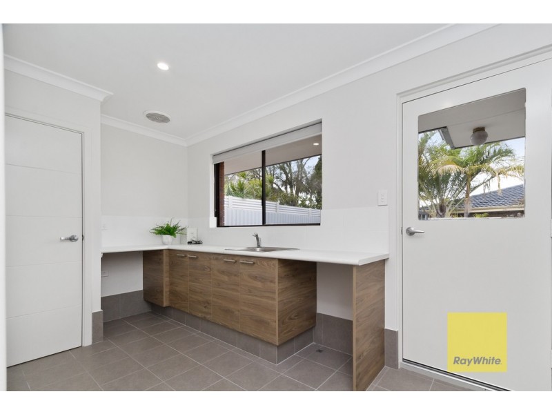 15 New Cross Road, Kingsley WA 6026