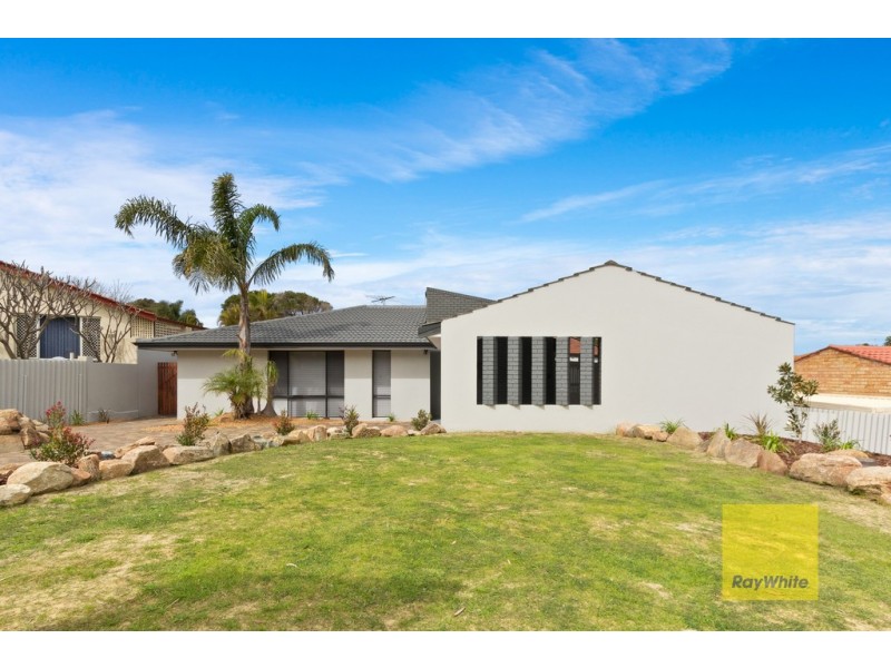 15 New Cross Road, Kingsley WA 6026