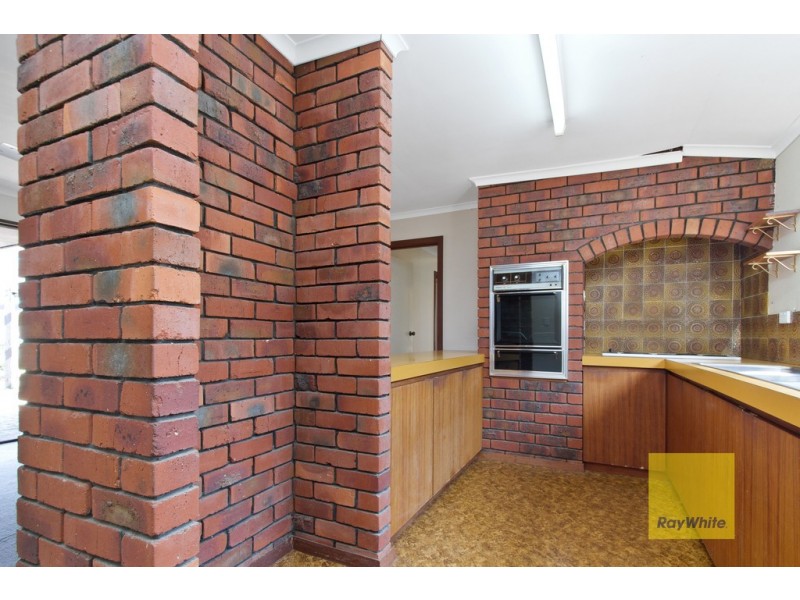 25 Claygate Way, Kingsley WA 6026