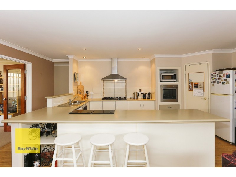 35 Feakle Bend, Ridgewood WA 6030