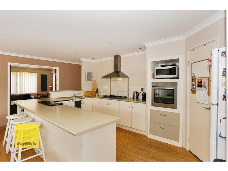 35 Feakle Bend, Ridgewood WA 6030