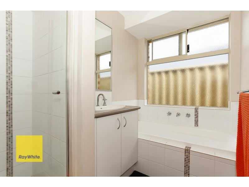 35 Feakle Bend, Ridgewood WA 6030