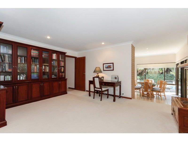 64 Sycamore Drive, Duncraig WA 6023